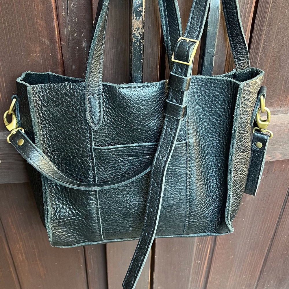 Portland Leather Goods, Lola, Tote Bag, Black Pebbled Leather w/magnetic closure - Picture 6 of 15